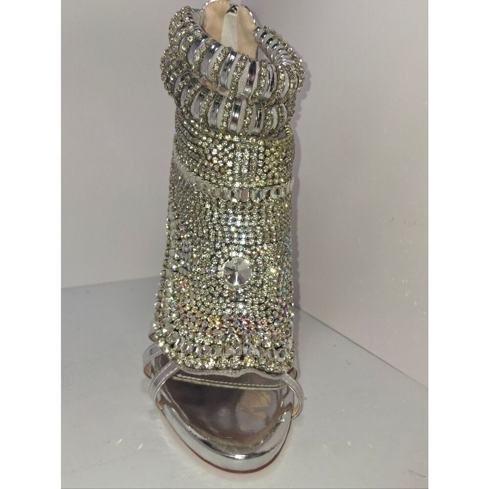 Azalea Wang Push Your Luck Stiletto Sandal In Silver (Runs Big) - Picture 4 of 13